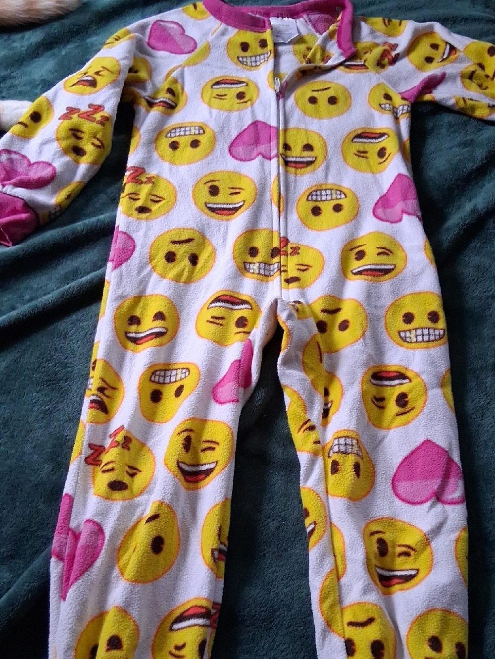 Onzie Pink Fleece Emoji Print Kids Footie